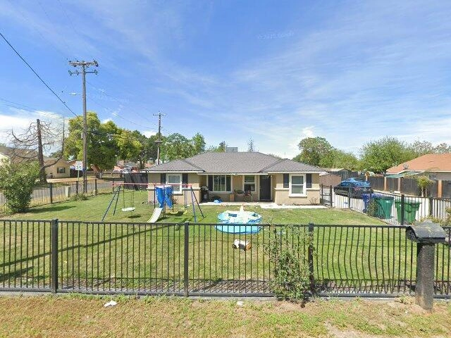 House image located at Winton, CA 95388