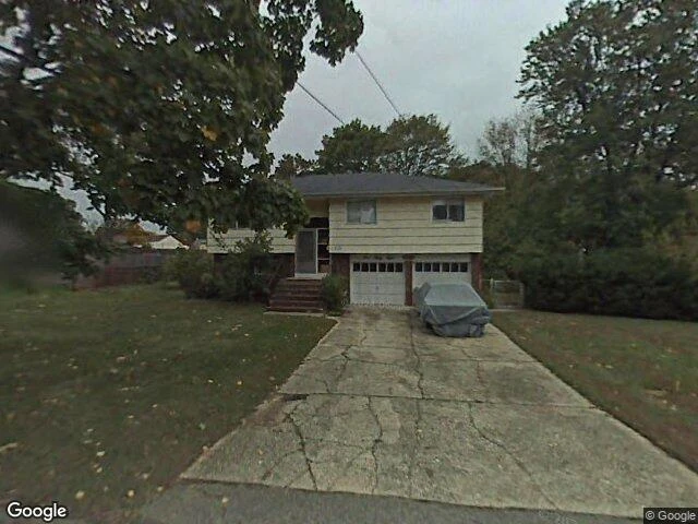 House image located at West Babylon, NY 11704