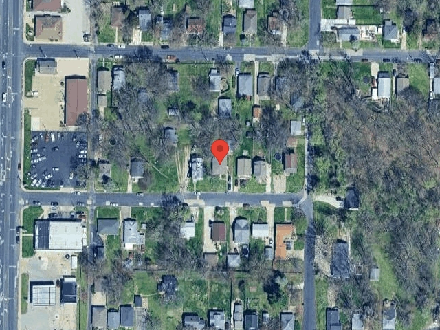 House image located at Peoria, IL 61603