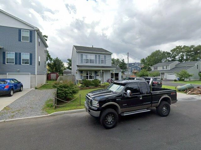 House image located at Keyport, NJ 07735