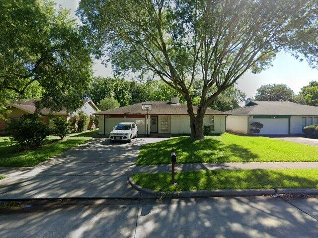 House image located at Friendswood, TX 77546