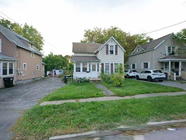 House image located at Syracuse, NY 13206