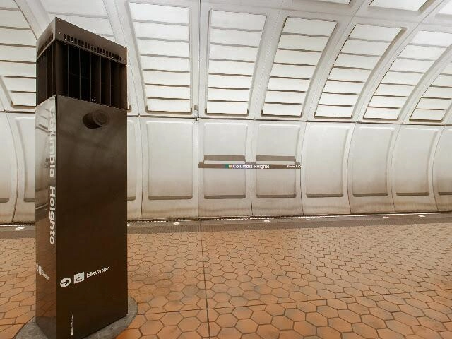 House image located at Columbus, IN 47201