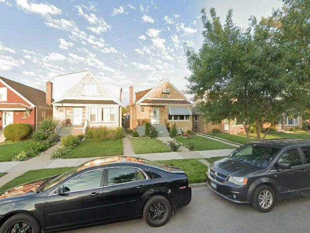House image located at Chicago, IL 60629