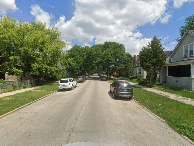 House image located at Riverdale, IL 60827