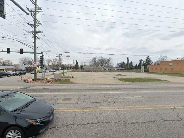 House image located at Louisville, KY 40210