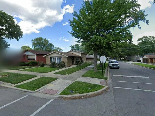 House image located at Chicago, IL 60643