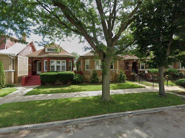 House image located at Chicago, IL 60628