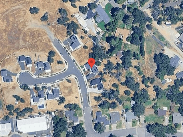 House image located at Redding, CA 96001