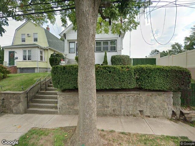 House image located at Staten Island, NY 10305
