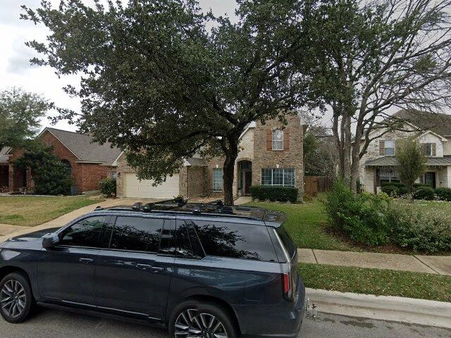 House image located at Plant City, FL 33563