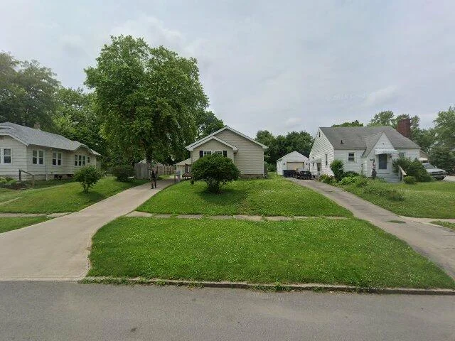 House image located at Anderson, IN 46013
