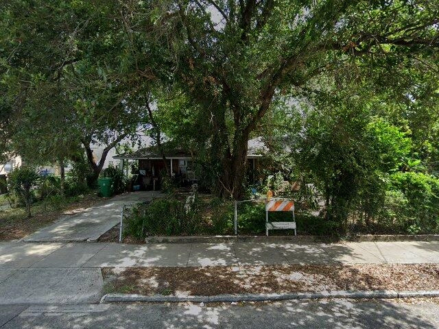 House image located at Tampa, FL 33605