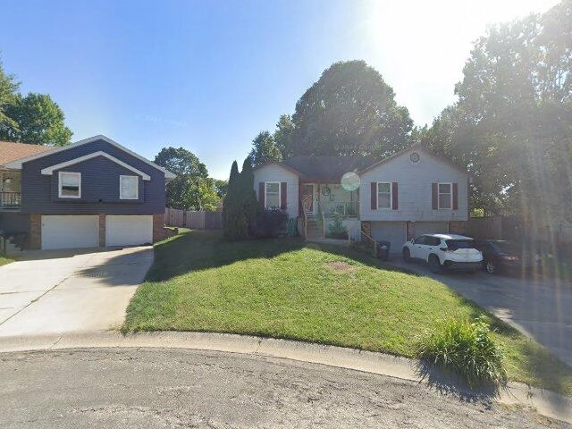 House image located at Blue Springs, MO 64015