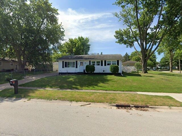 House image located at Rock Island, IL 61201