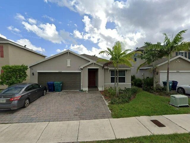 House image located at Miami, FL 33169