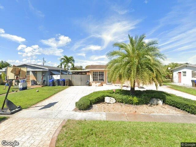 House image located at Hollywood, FL 33024