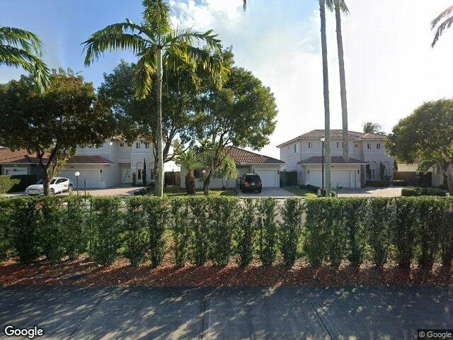 House image located at Miami, FL 33186