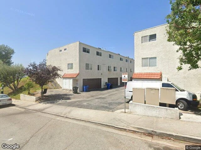 House image located at Burbank, CA 91504