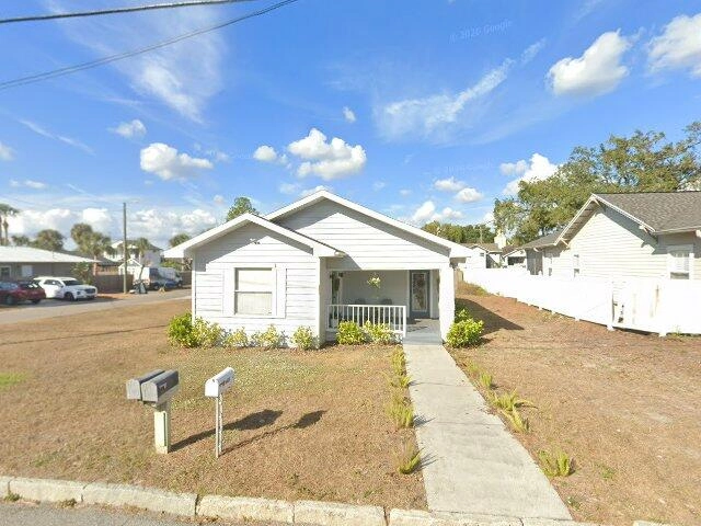 House image located at Tampa, FL 33603