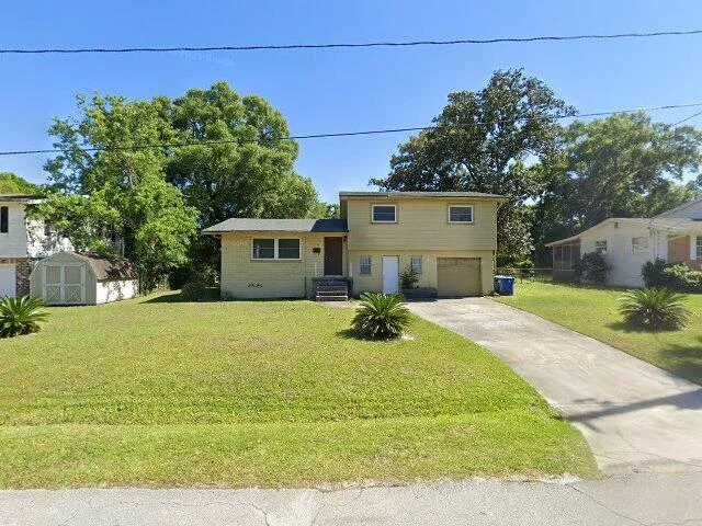 House image located at Jacksonville, FL 32225