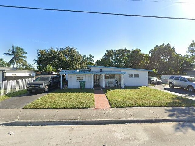House image located at Miami, FL 33167