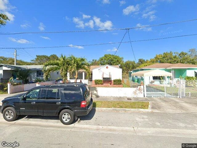 House image located at Miami, FL 33127