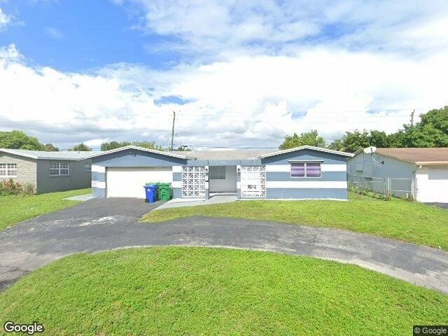 House image located at Hollywood, FL 33023