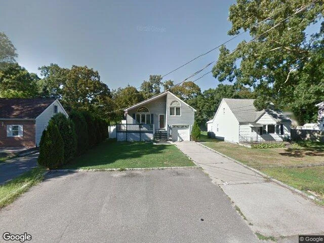 House image located at Shirley, NY 11967