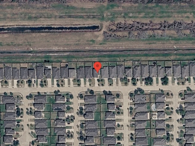 House image located at Rosharon, TX 77583