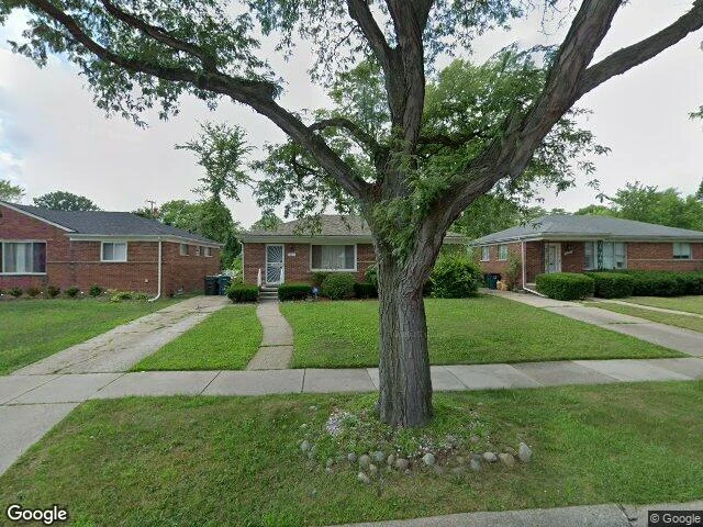 House image located at Oak Park, MI 48237