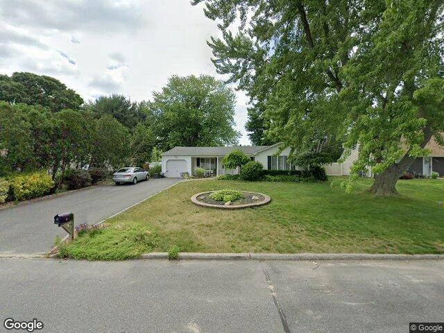 House image located at Ridge, NY 11961