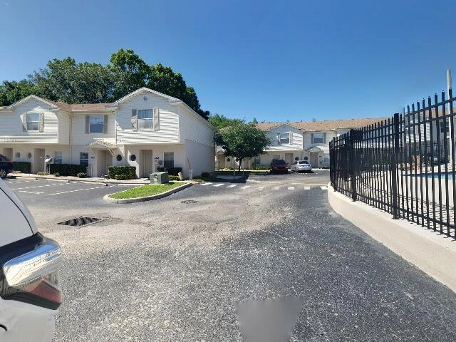 House image located at Tampa, FL 33614