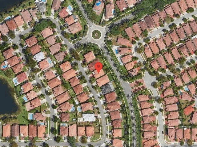 House image located at Hollywood, FL 33027