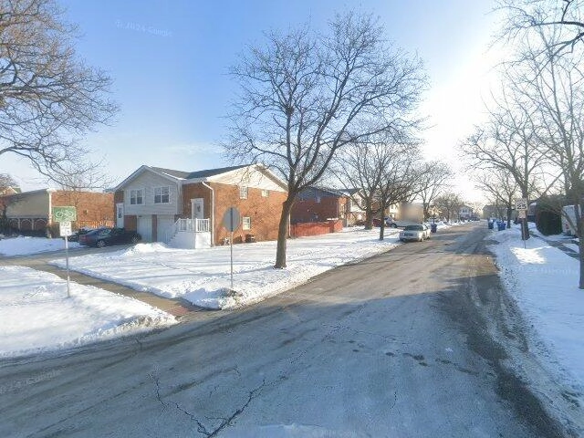 House image located at Schaumburg, IL 60193