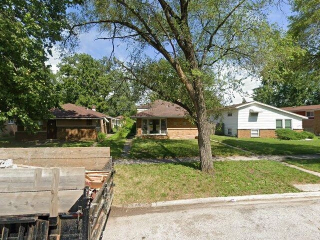 House image located at Dolton, IL 60419