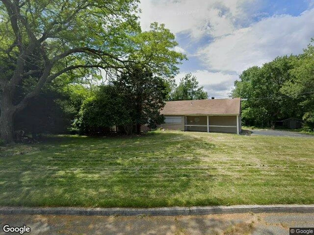 House image located at Oakdale, NY 11769