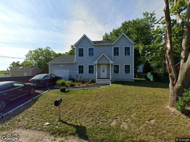 House image located at Mastic Beach, NY 11951