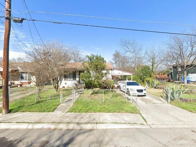 House image located at San Antonio, TX 78207