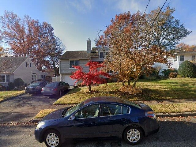 House image located at Paramus, NJ 07652