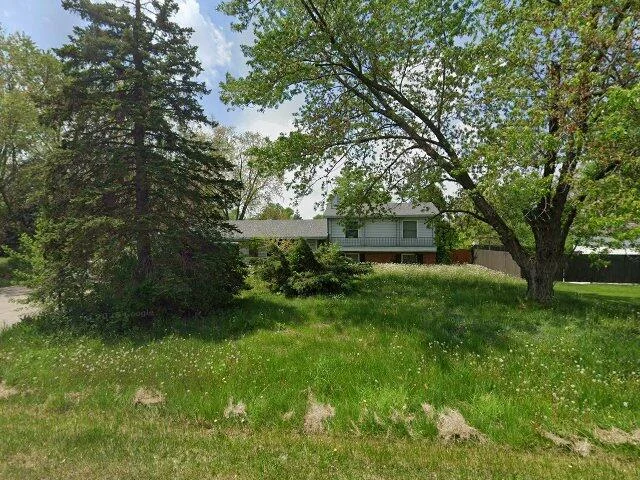 House image located at Glen Ellyn, IL 60137