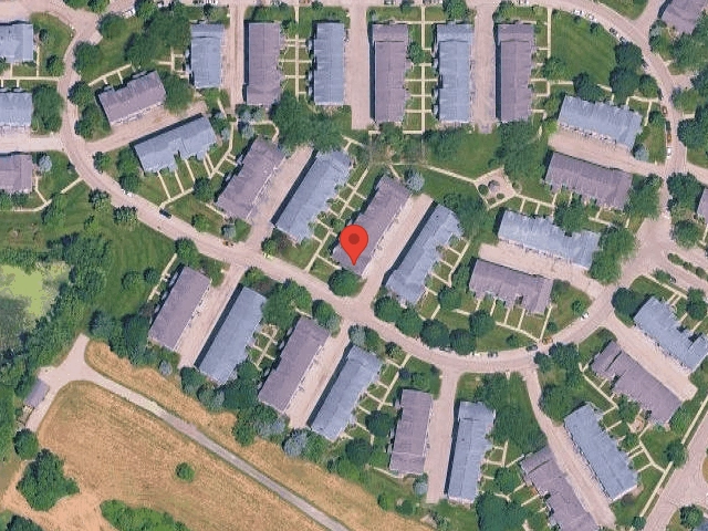House image located at Round Lake, IL 60073
