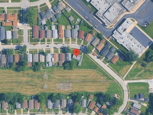 House image located at Robbins, IL 60472