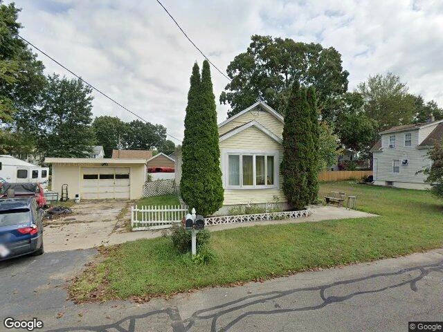 House image located at Springfield, MA 01119