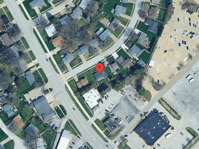 House image located at Bettendorf, IA 52722