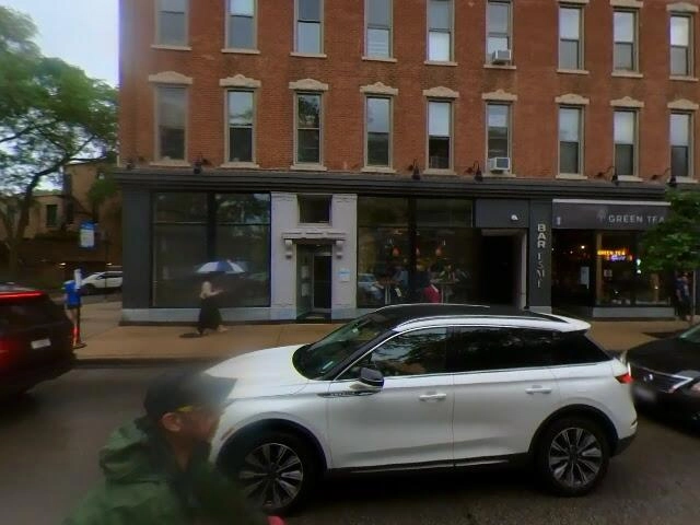 House image located at Davenport, IA 52804