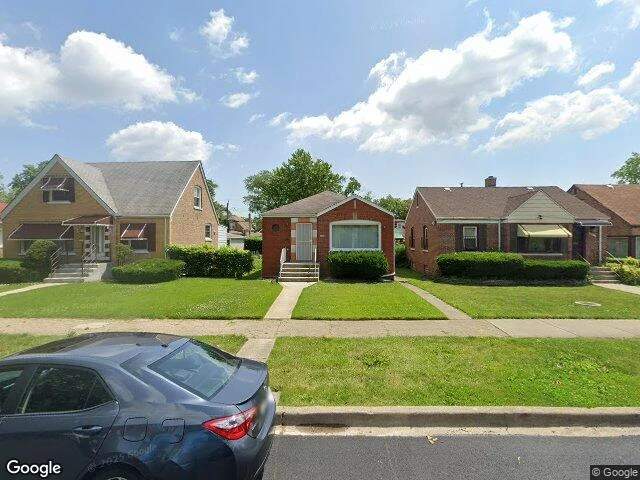 House image located at Chicago, IL 60628