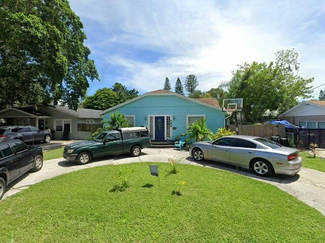 House image located at Saint Petersburg, FL 33703