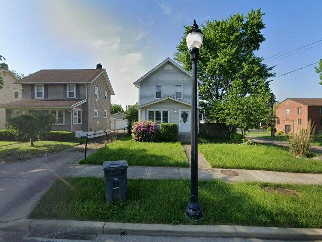 House image located at Akron, OH 44301