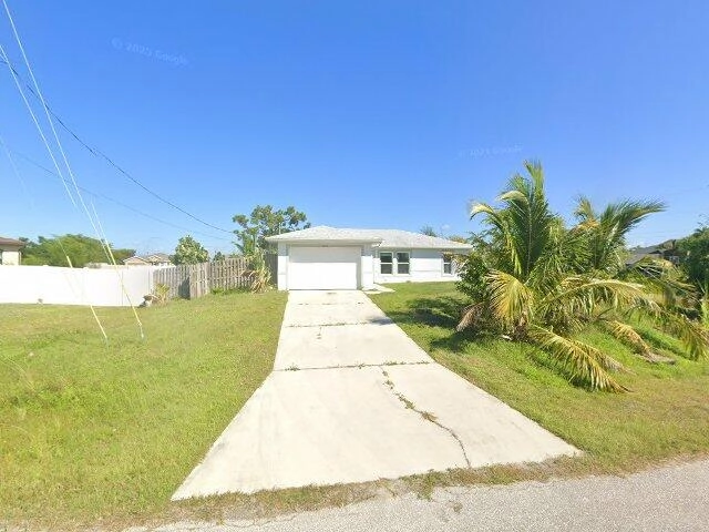 House image located at Cape Coral, FL 33993